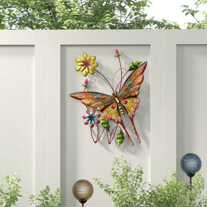 Outdoor wall decor ideas